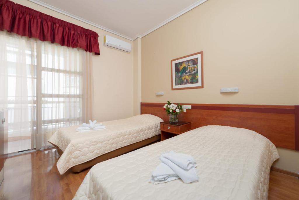 Двухместный (Стандартный двухместный номер с 1 кроватью или 2 отдельными кроватями и балконом) отеля Lido Hotel, Катерини