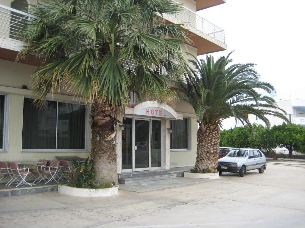 Отель Hotel Alexandros Loutraki, Лоутраки