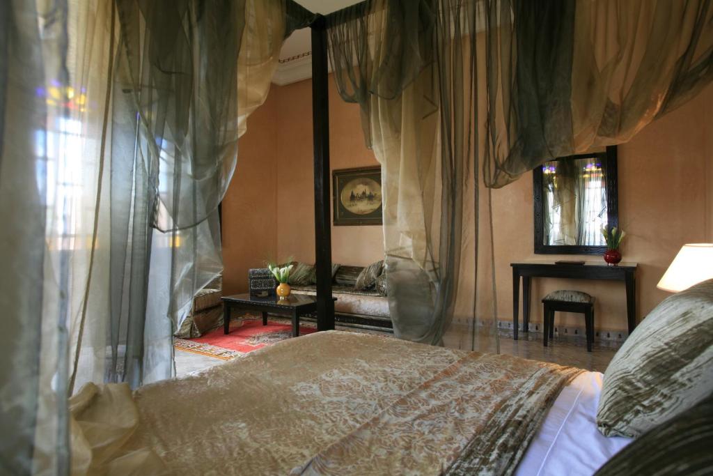 Сьюит (Улучшенный люкс) отеля Al Fassia Aguedal, Марракеш