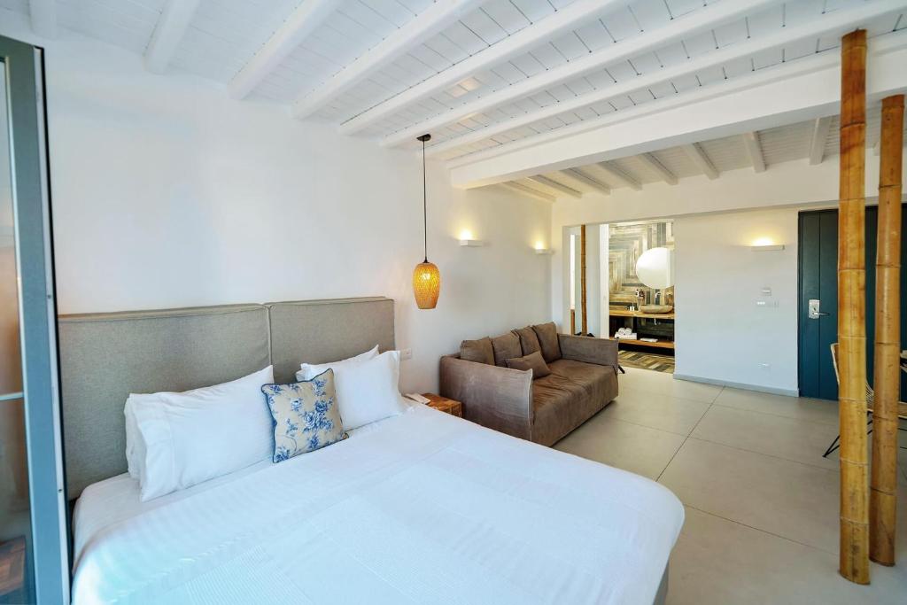 Двухместный (Улучшенный двухместный номер с 1 кроватью или 2 отдельными кроватями и видом на море) отеля Ftelia Bay, Фтелия