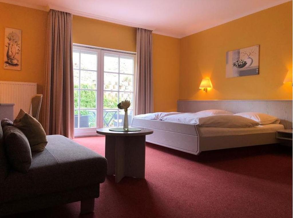 Двухместный (Двухместный номер с 1 кроватью) отеля Hotel & Restaurant Weinberg, Баден-Баден
