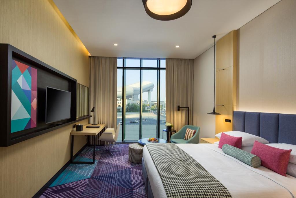 Двухместный (Номер Делюкс с кроватью размера «king-size») отеля Millennium Al Barsha, Дубай