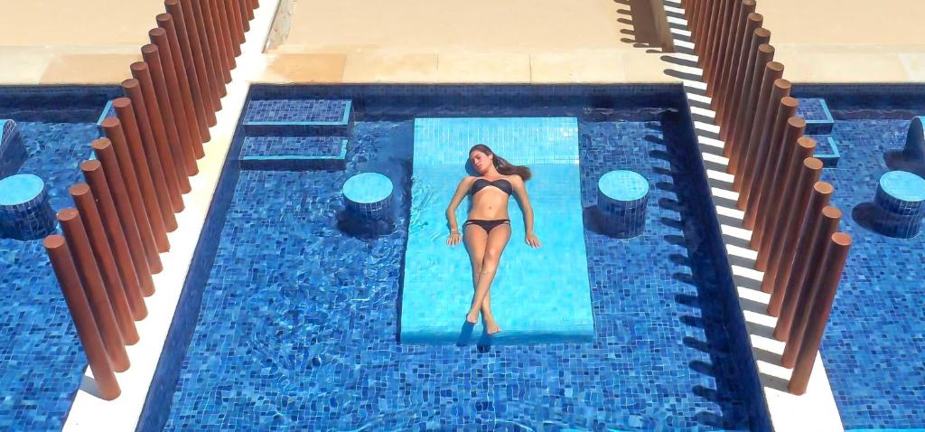 Сьюит (Полулюкс у кромки воды - Этаж «Премиум» (для 2 взрослых)) курортного отеля Barceló Maya Caribe - All Inclusive, Кспу-Ха