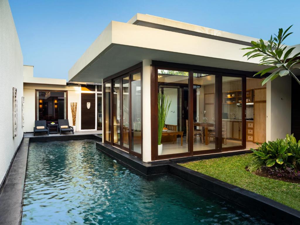 Вилла (Вилла с 2 спальнями) курортного отеля Avani Seminyak Bali Resort, Семиньяк