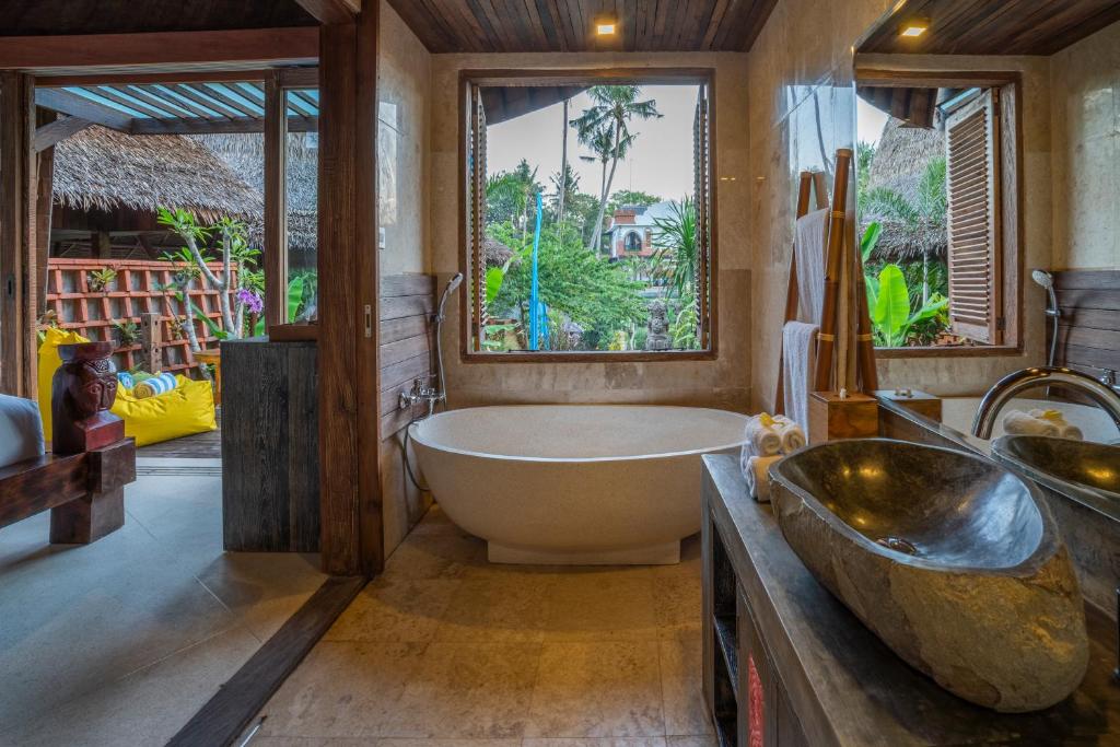 Вилла (Ethnic One-Bedroom Villa with Plunge Pool), Menzel Ubud