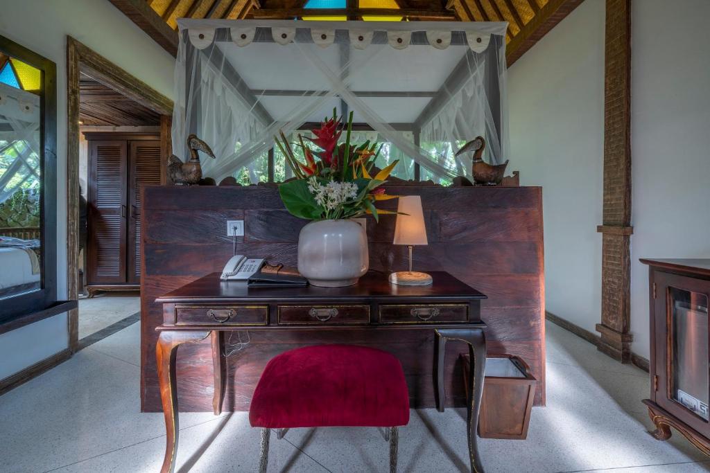 Вилла (Ethnic One-Bedroom Villa with Balcony), Menzel Ubud