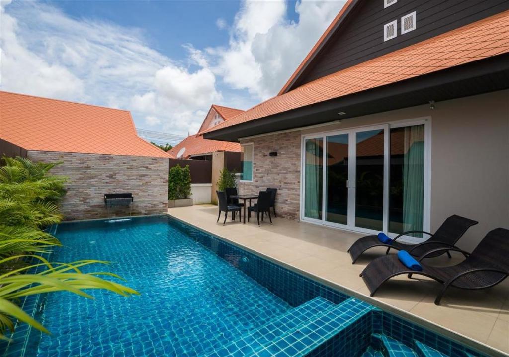 Вилла (Вилла Grande с 3 спальнями и бассейном), The Ville Jomtien Pool Villa