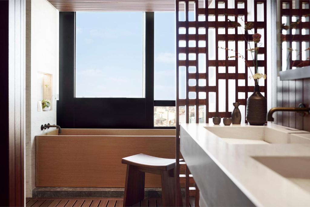 Сьюит (Люкс «Саке»), Nobu Hotel Barcelona