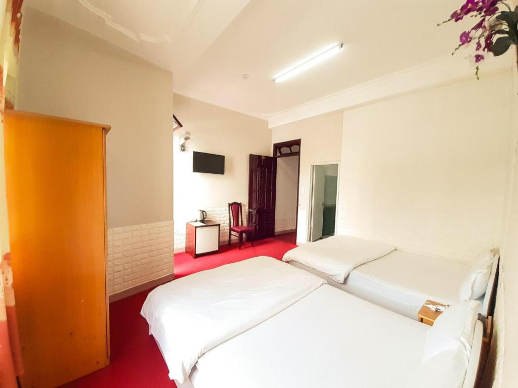 Трехместный (Трехместный номер) отеля Rain Star Hotel Dalat, Далат