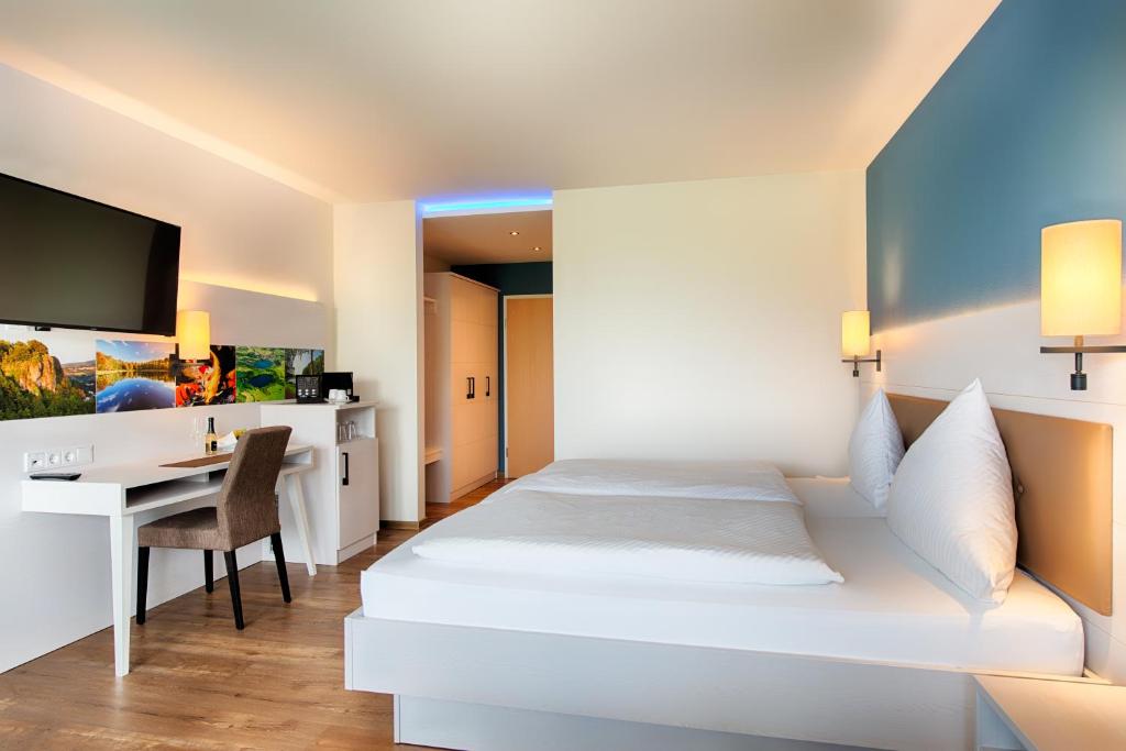 Двухместный (Двухместный номер Делюкс с 1 кроватью), Seehotel am Stausee