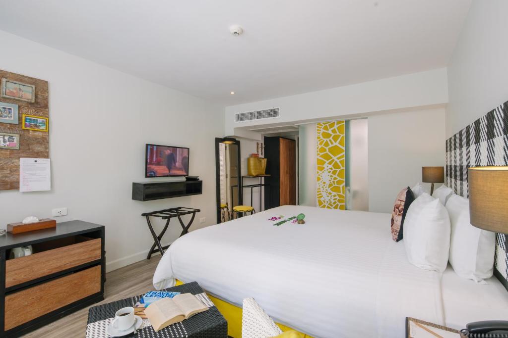 Двухместный (Двухместный номер «Премьер» с 1 кроватью или 2 отдельными кроватями) курортного отеля Burasari Phuket, Пхукет