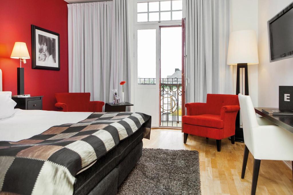 Двухместный (Улучшенный двухместный номер с 1 кроватью или 2 отдельными кроватями) отеля Elite Grand Hotel Norrköping, Норчёпинг