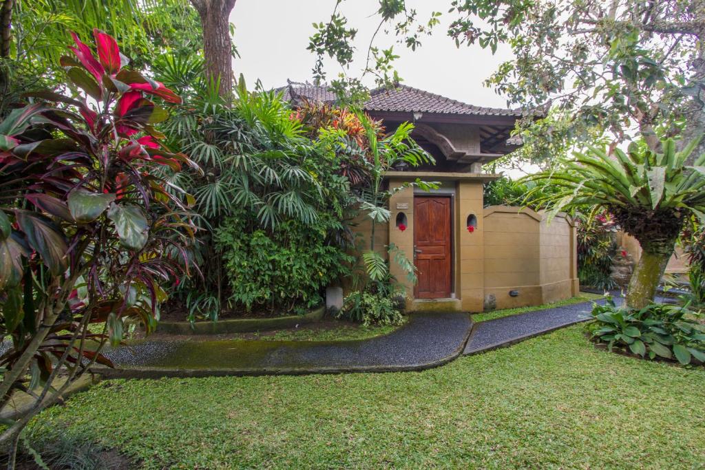 Двухместный (Двухместный номер Делюкс с 1 кроватью и балконом), Kukuh House Ubud