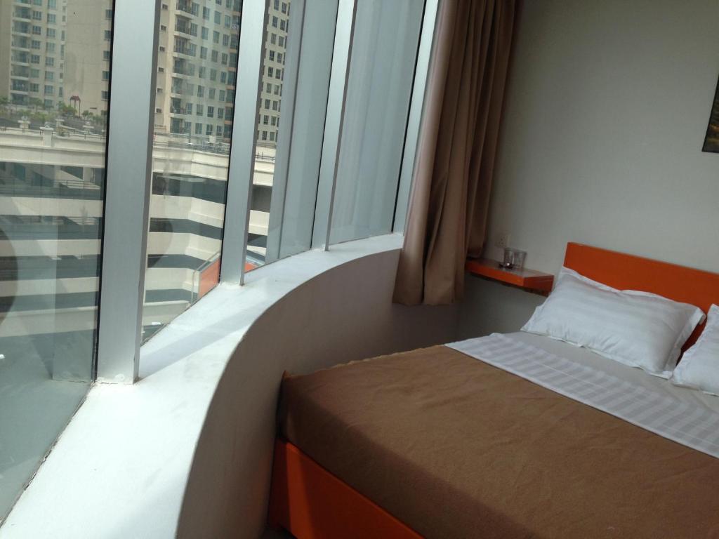 Двухместный (Бюджетный двухместный номер с 1 кроватью) отеля 1 Hotel Kuchai Lama, Куала-Лумпур