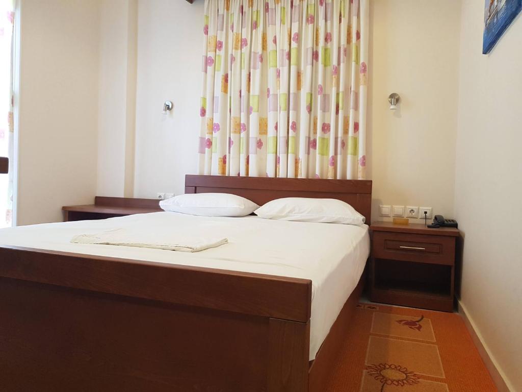 Двухместный (Двухместный номер Делюкс с 1 кроватью или 2 отдельными кроватями) отеля Hotel Ionion, Киллини
