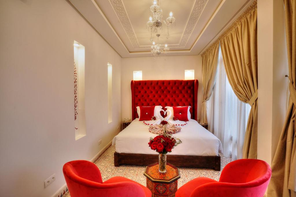 Сьюит (Люкс с террасой), RIAD SOKERA HOTEL RESTAURANT & SPA