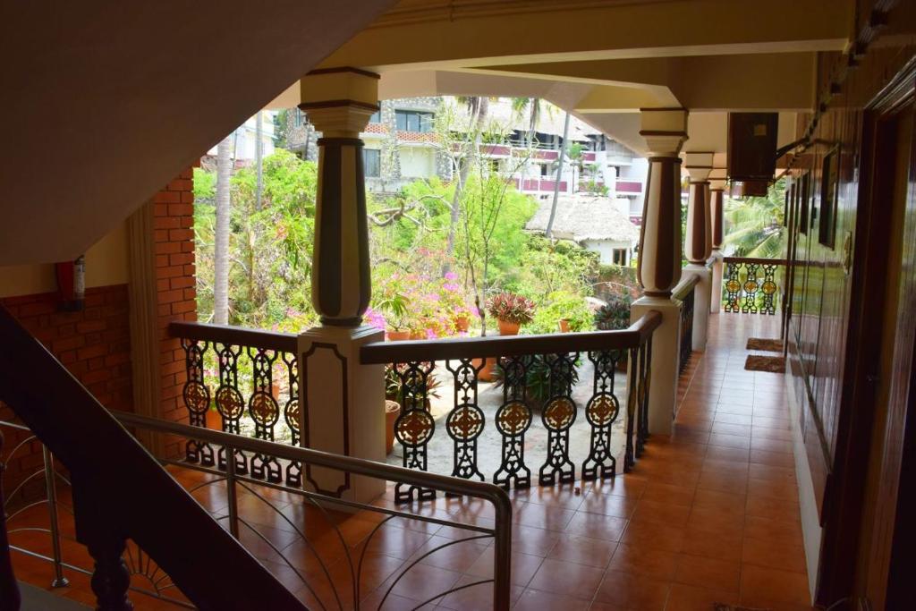 Двухместный (Двухместный номер Делюкс с 1 кроватью или 2 отдельными кроватями и видом на море) отеля Vijaya Varma Beach Resort, Ковалам