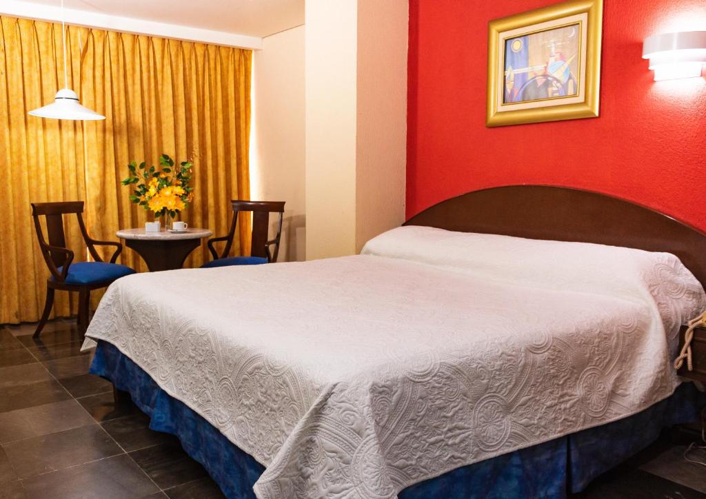 Двухместный (Номер с кроватью размера «king-size») отеля Hotel Tapachula, Тапачула