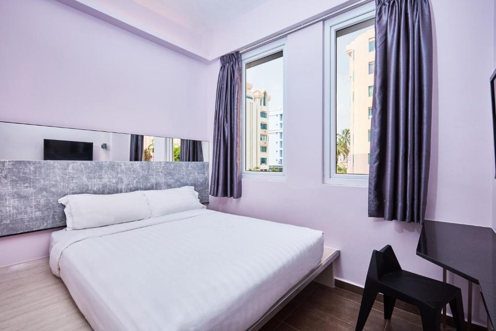 Двухместный (Улучшенный двухместный номер с 1 кроватью) отеля Fragrance Hotel - Pearl, Сингапур (город)