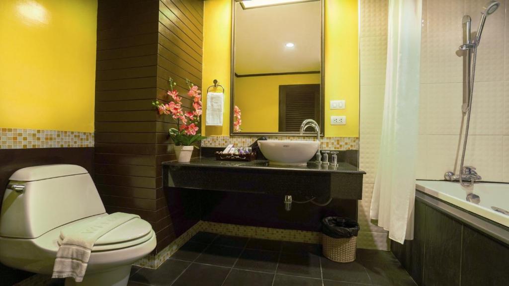 Двухместный (Улучшенный двухместный номер с 1 кроватью или 2 отдельными кроватями) отеля Aonang Orchid Resort, Краби