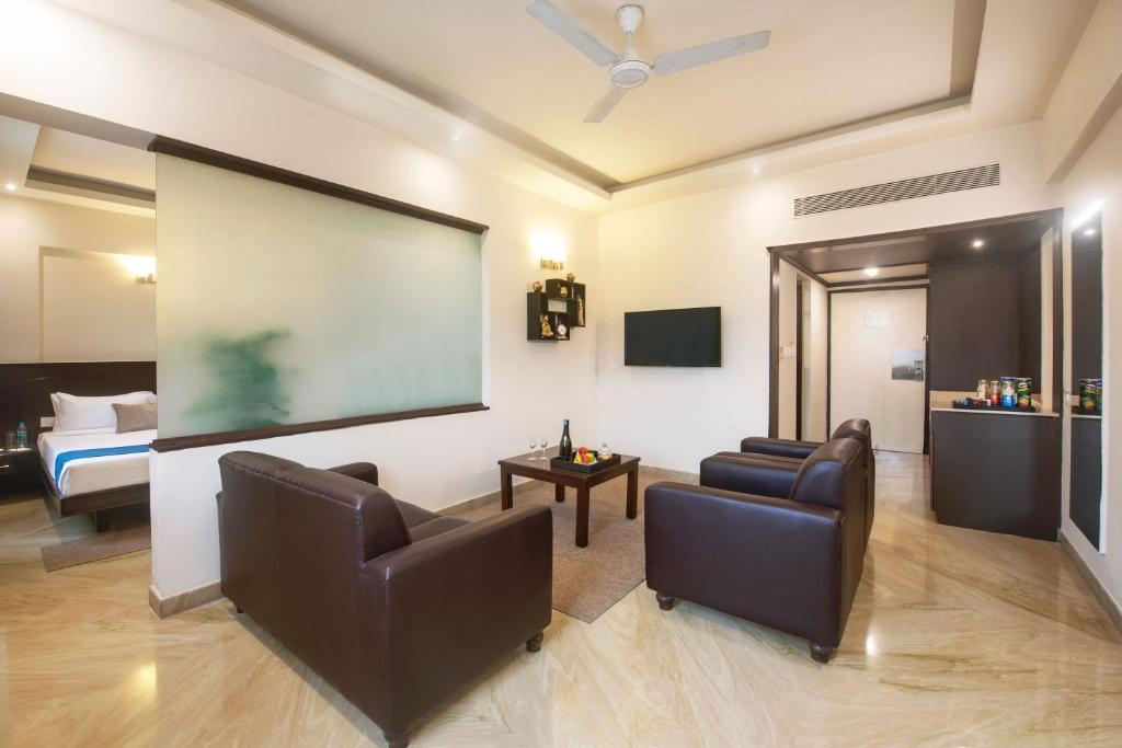 Сьюит (Ореховый люкс) отеля The Fern Residency - Yeshwanthpur, Бангалор