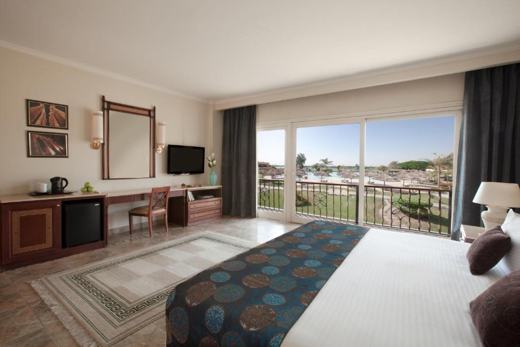 Двухместный (Двухместный номер с 1 кроватью или 2 отдельными кроватями, вид на Нил) курортного отеля Jolie Ville Kings Island Luxor, Луксор