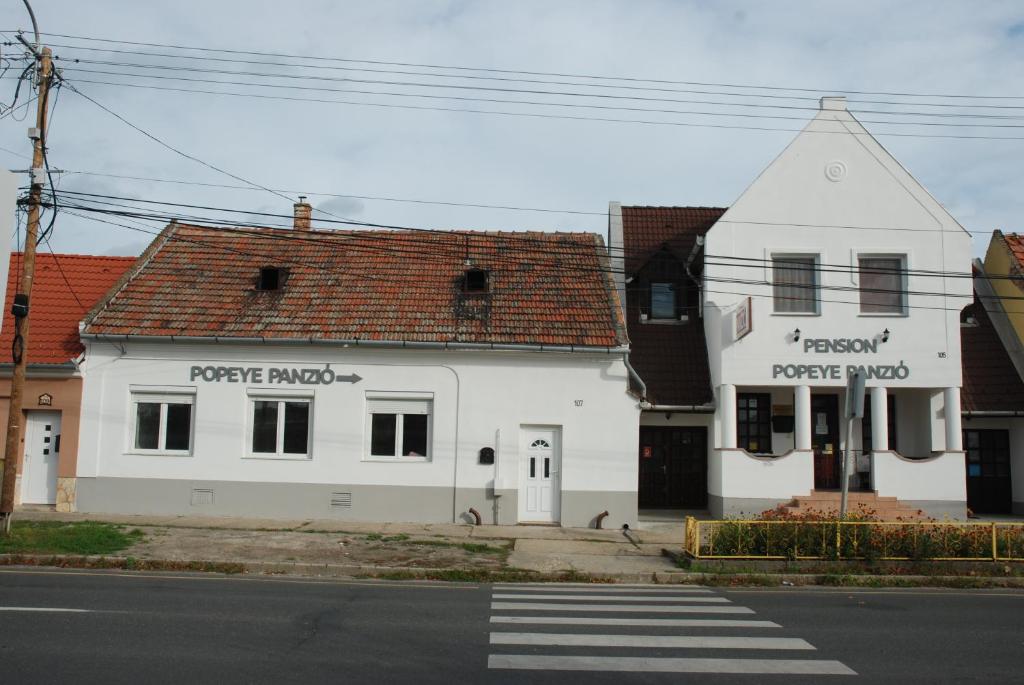 Гостевой дом Popeye Pension, Мошонмадьяровар