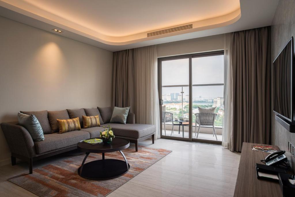 Апартаменты (Three-Bedroom Dual-Key), Oakwood Residence Hanoi