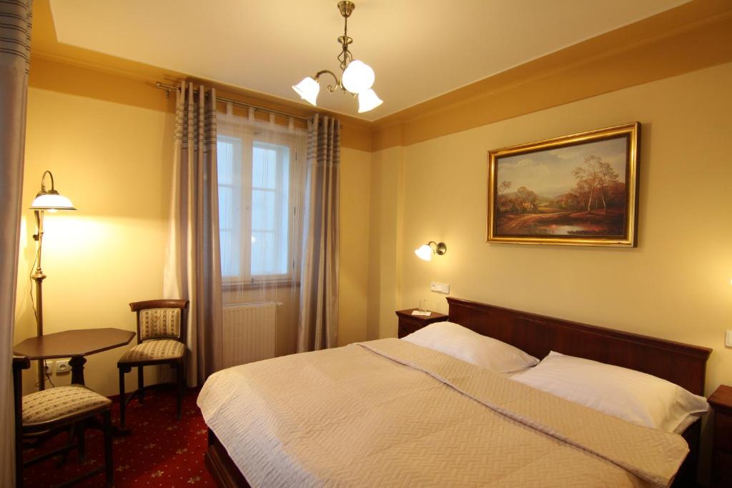 Двухместный (Стандартный двухместный номер с 1 кроватью) отеля Hotel Stará Pekárna s privátním wellness, Либерец