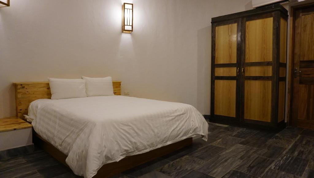 Двухместный (Улучшенный двухместный номер с 1 кроватью) курортного отеля Bakhan Village Resort, Май Чау
