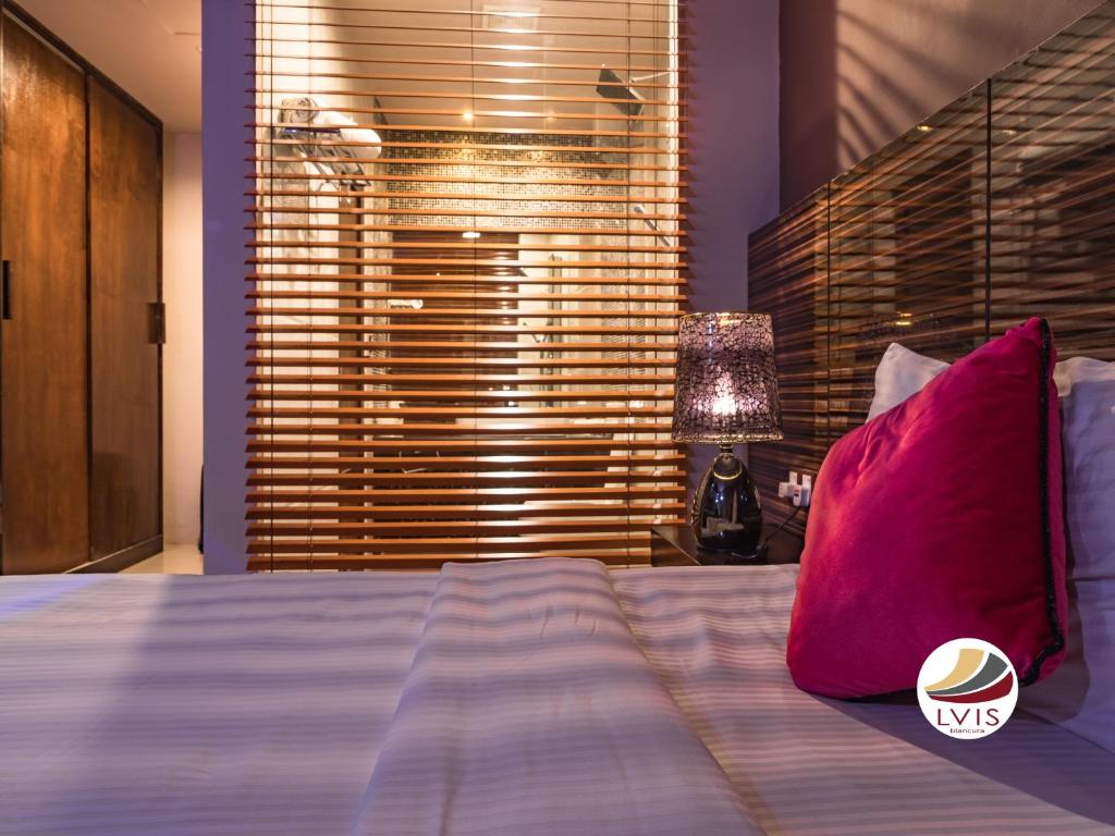 Двухместный (Двухместный номер Делюкс с 1 кроватью) отеля LVIS blancura Hotel, Дхаравандхоо