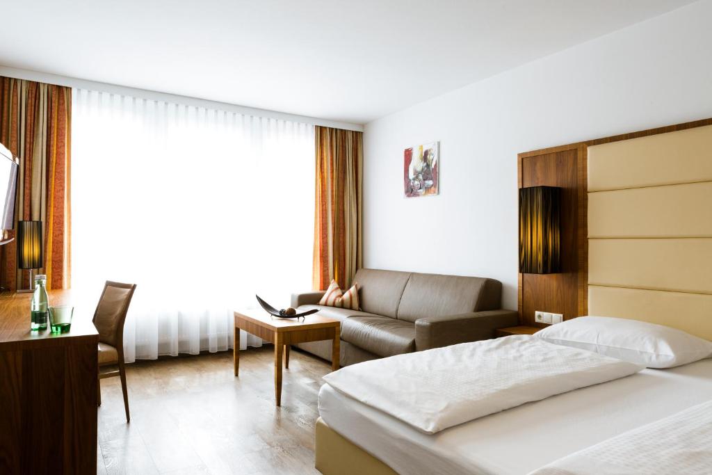 Двухместный (Стандартный двухместный номер с 1 кроватью) отеля Hotel Kapeller Innsbruck, Инсбрук