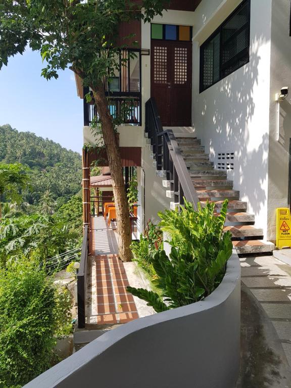 Вилла (Вилла с видом на сад), Balcony Villa