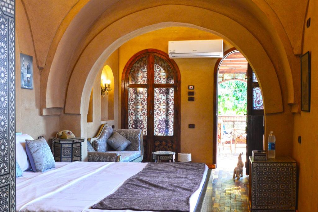 Двухместный (Номер с кроватью размера «king-size» и балконом) отеля Djorff Palace, Луксор