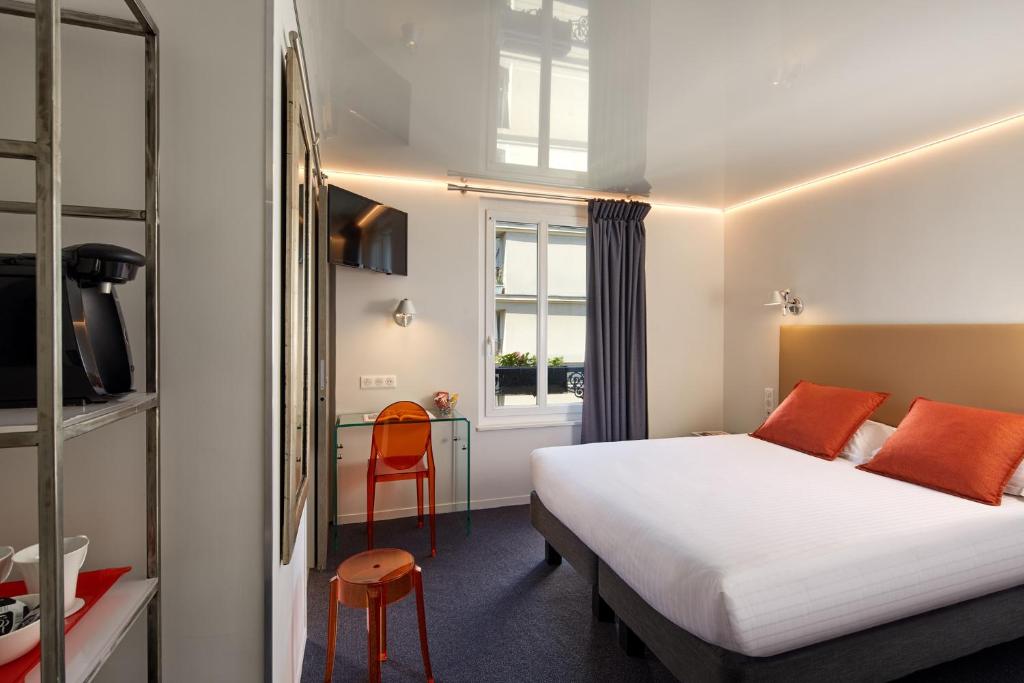 Двухместный (Эксклюзивный двухместный номер с 1 кроватью) отеля Hôtel Ecole Centrale, Париж