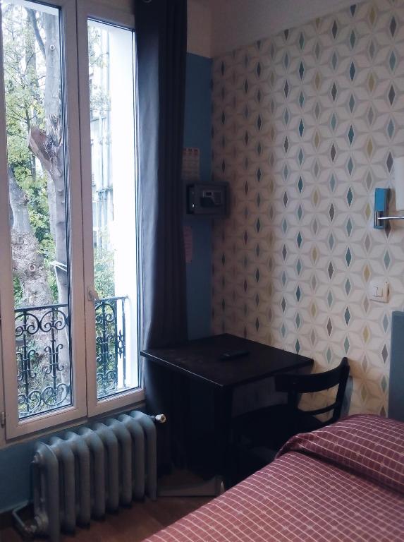 Одноместный (Одноместный номер с общим туалетом) хостела Caulaincourt Square Hostel, Париж