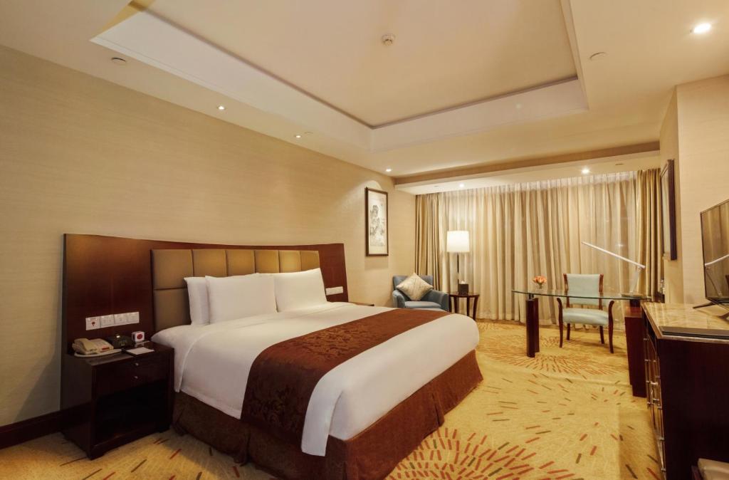 Двухместный (Номер Делюкс Metropark с кроватью размера «king-size») отеля Grand Metropark Yuantong Hotel Beijing, Пекин