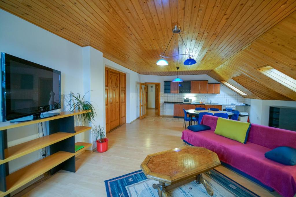 Апартаменты (Апартаменты Делюкс с 1 спальней) гостевого дома Penzion Fantazia, Попрад