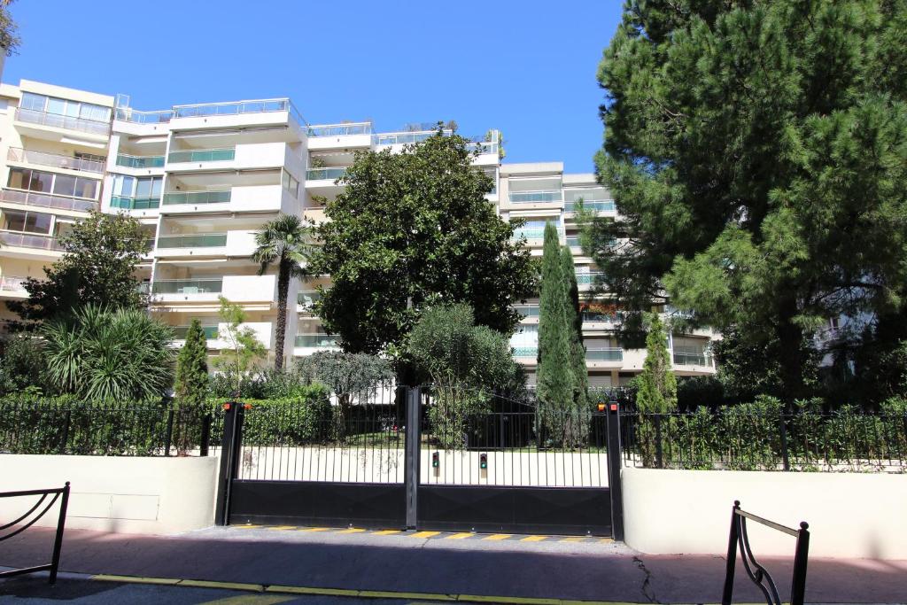 Апартаменты (Апартаменты с 1 спальней: 3 rue Henry Ruhl), Appartements de Standing Cannes Centre