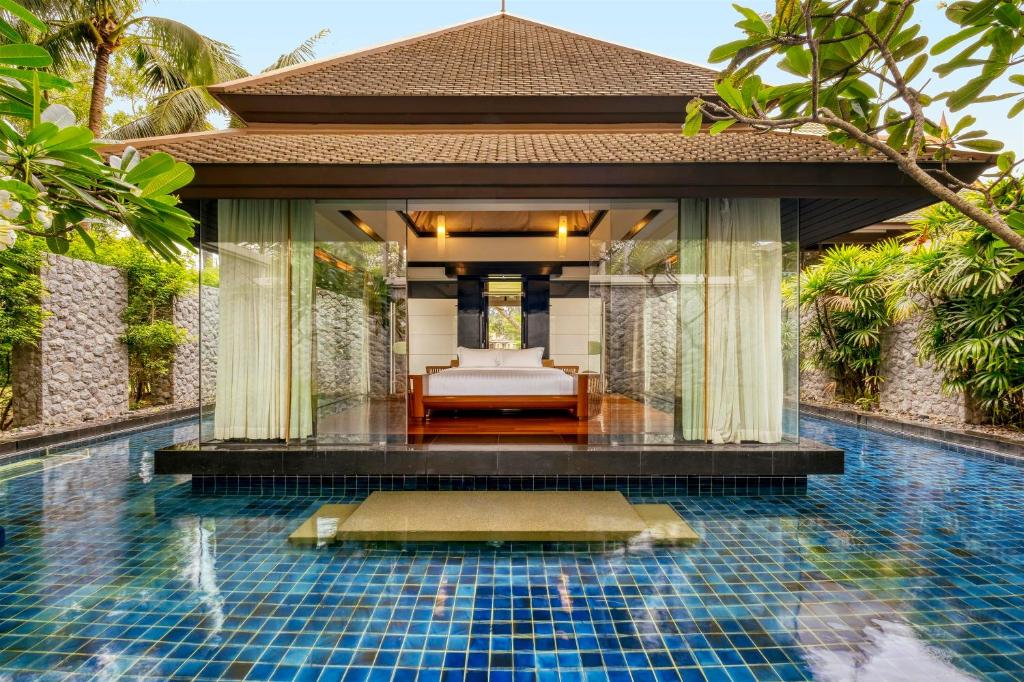 Вилла (Предложение Staycation - Вилла с 1 спальней и двумя собственными бассейнами) курортного отеля Banyan Tree Phuket, Пхукет