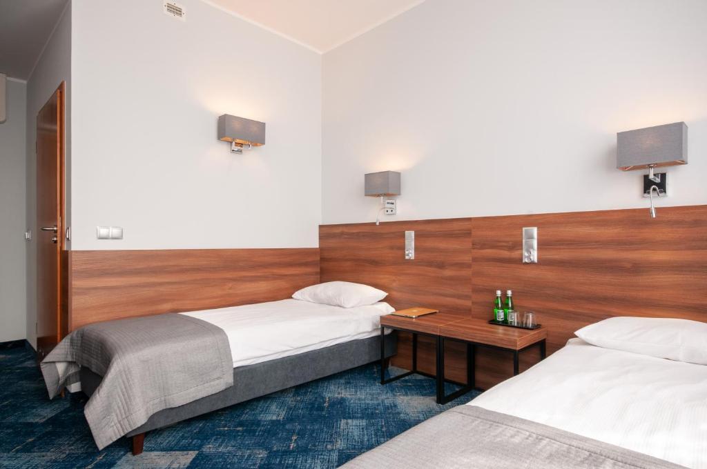 Двухместный (Двухместный номер с 2 отдельными кроватями) отеля Hotel Oliwski, Гданьск