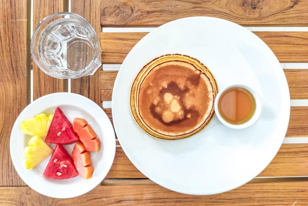 Двухместный (Номер Делюкс с кроватью размера «queen-size»), Santi HomeStay