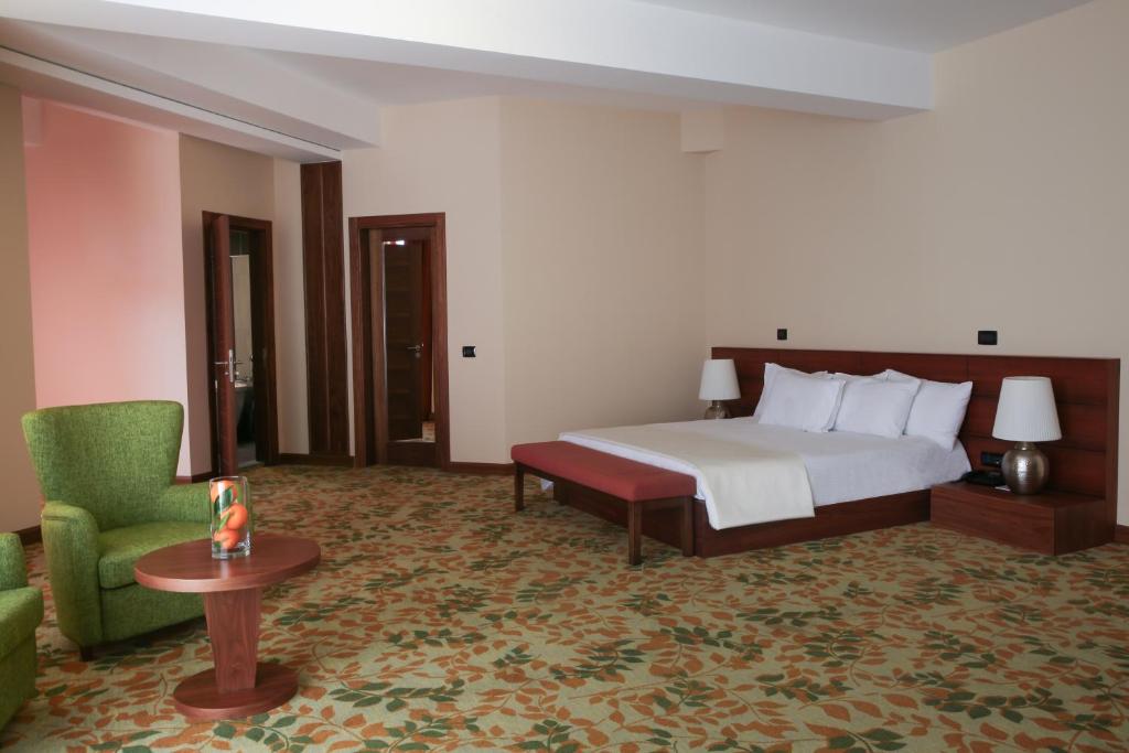 Сьюит (Представительский люкс) отеля El Resort, Гах
