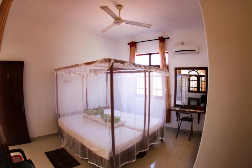 Двухместный (Двухместный номер Делюкс с 1 кроватью) гостевого дома Angel Inn Guest House, Негомбо