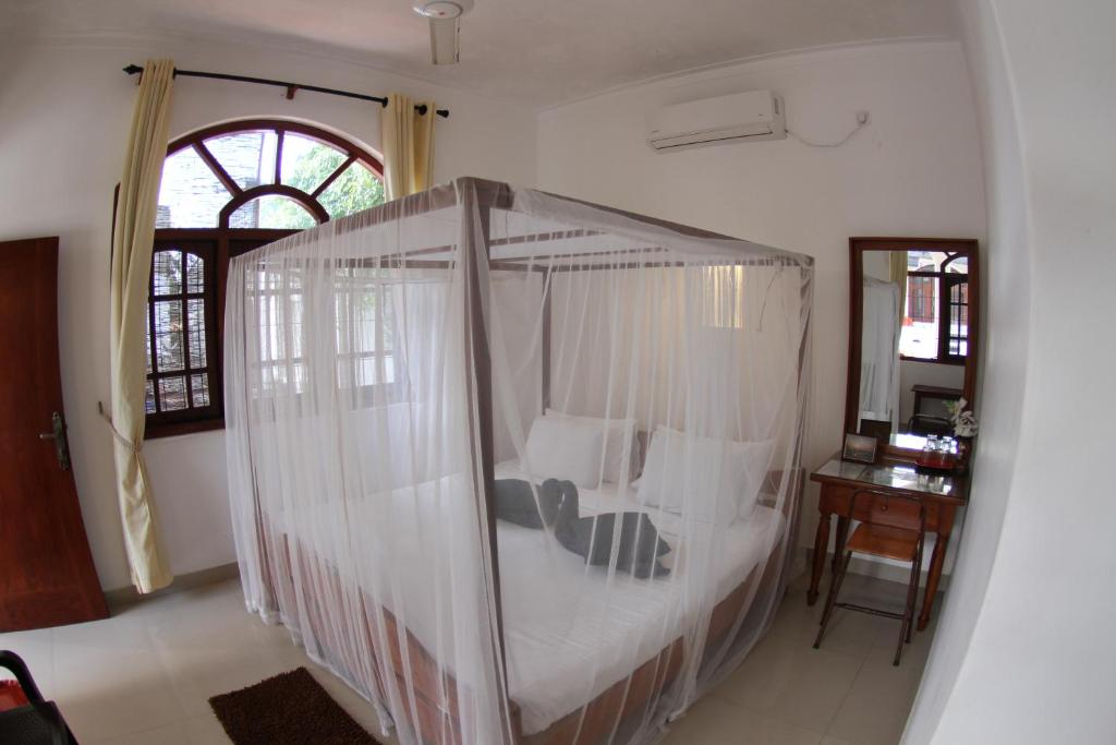 Двухместный (Двухместный номер эконом-класса с 1 кроватью) гостевого дома Angel Inn Guest House, Негомбо