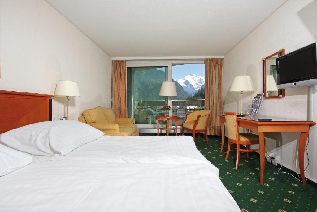 Двухместный (Двухместный номер «Премиум» с 1 кроватью или 2 отдельными кроватями) отеля Metropole Swiss Quality Hotel, Интерлакен
