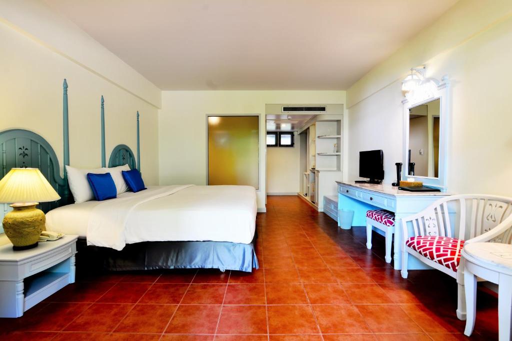 Двухместный (Улучшенный двухместный номер с 2 отдельными кроватями и видом на сад) курортного отеля Krabi Tipa, Краби