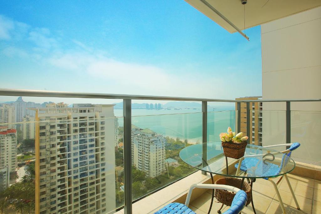 Апартаменты (One-Bedroom Apartment with Sea View-Mainland China only), Sanya Qingjinghaiwan Apartment