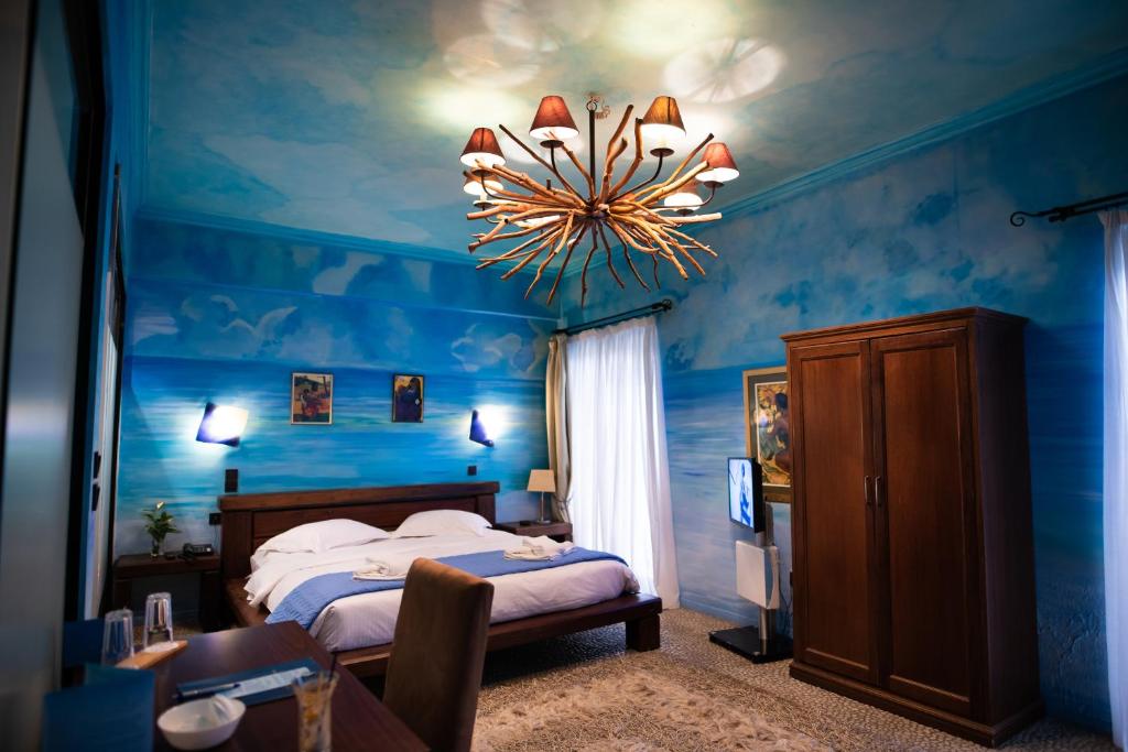 Сьюит (Суперлюкс с гидромассажной ванной), Anastazia Luxury Suites & Rooms