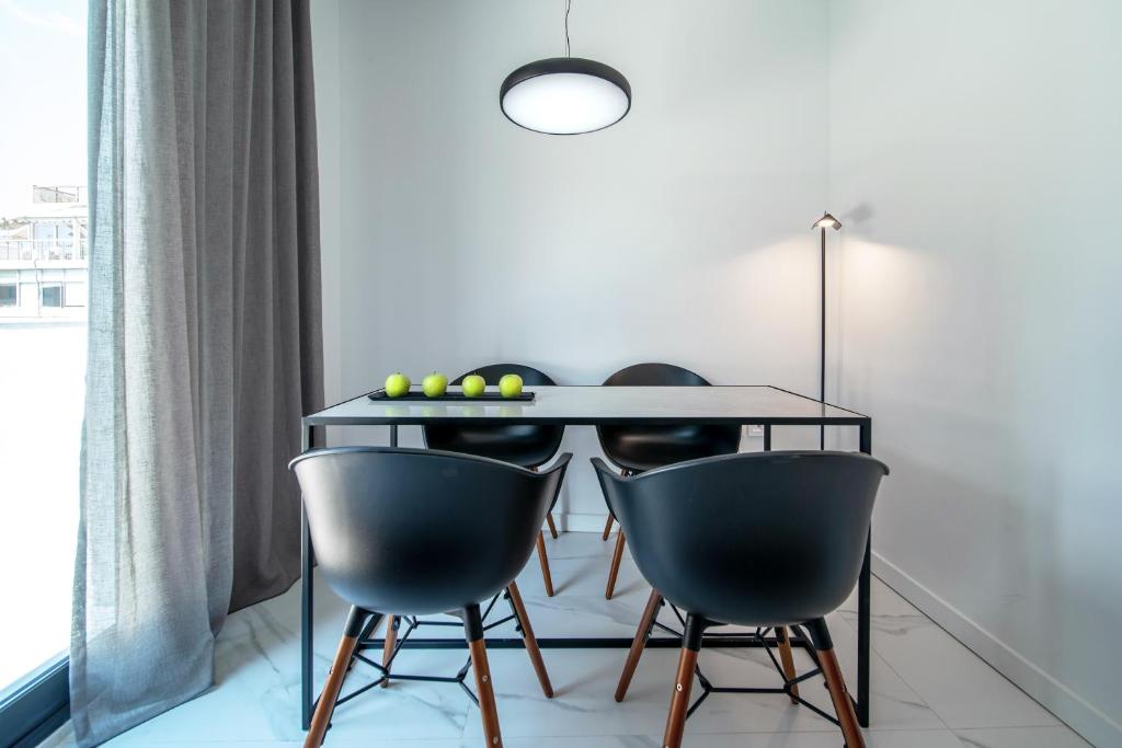 Апартаменты (Апартаменты с балконом), Heritage Boutique Apartments